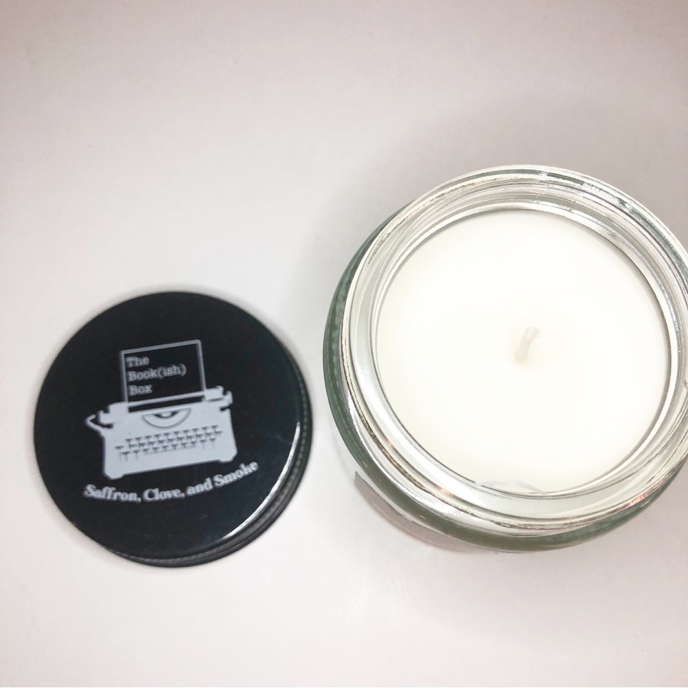 the bookish box a court of silver flames candle - Picture 7 of 7
